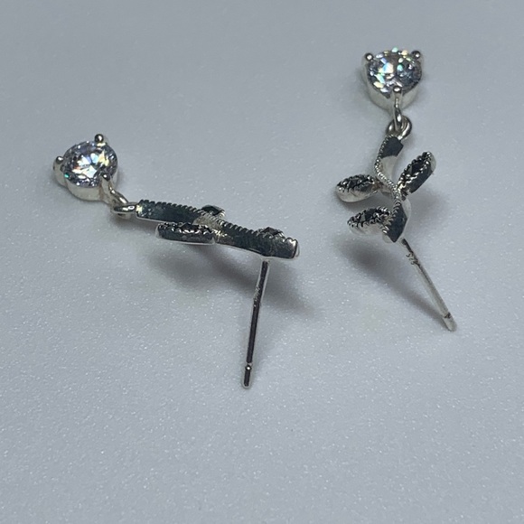 Early Silpada Rare Sterling Silver, Marcasite & CZ Floral Vine Drop Earrings - Picture 9 of 16